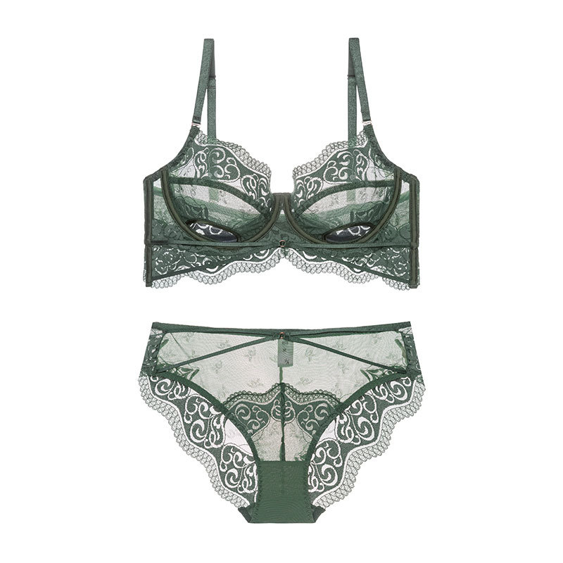 Women's Ultra-thin Lace Underwear Showing Small Breasts