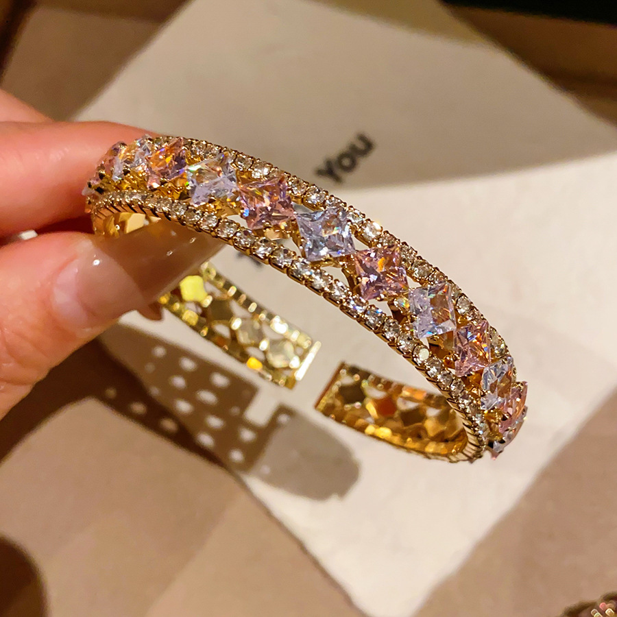 High-End Light Luxury French Court Style Bangle, Inlaid Shiny Cubic Zirconia Rhinestone Retro Vintage Elegant All Occasion Hand Jewelry
