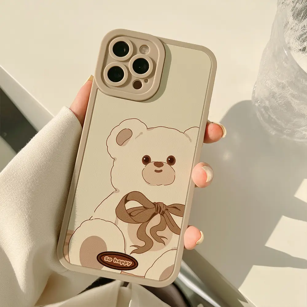 Retro Cute Bear Pattern All-inclusive Mobile Phone Soft Shell