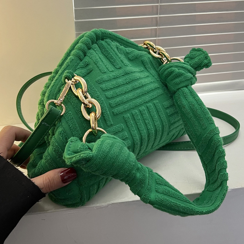 Luxury Towel Pattern Women New Fashion Plush Triangle Clip Handbag