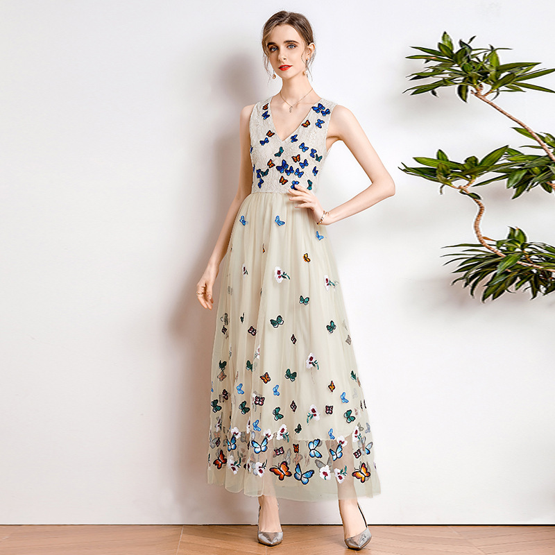 Lace Mesh Embroidered V-Neck Waist Dress For Women — image 1