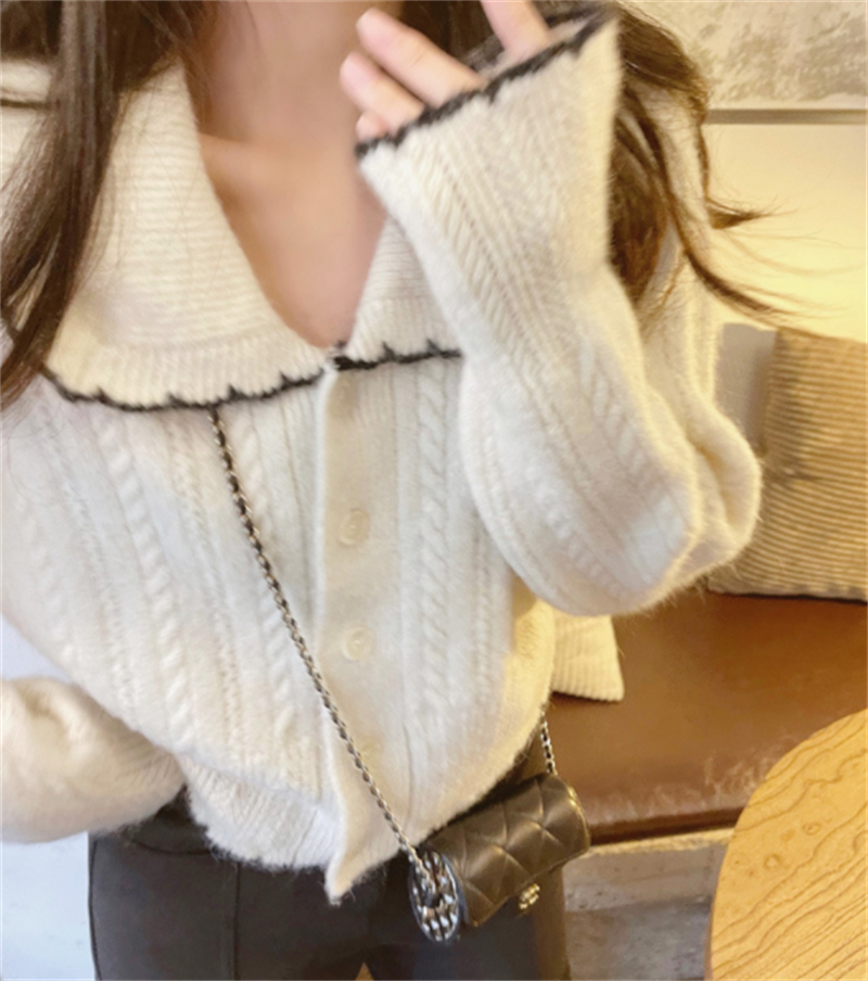 Twist Women's Loose Doll Collar Cardigan Coat