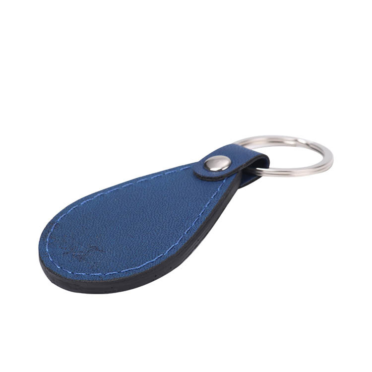 PU Leather Oval Metal Leather Keychain Leather Jewelry 2