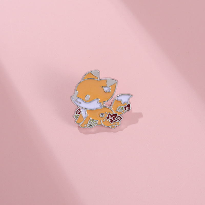 Title 7, Cute Cartoon Accessories Maple Leaf Fox Brooch