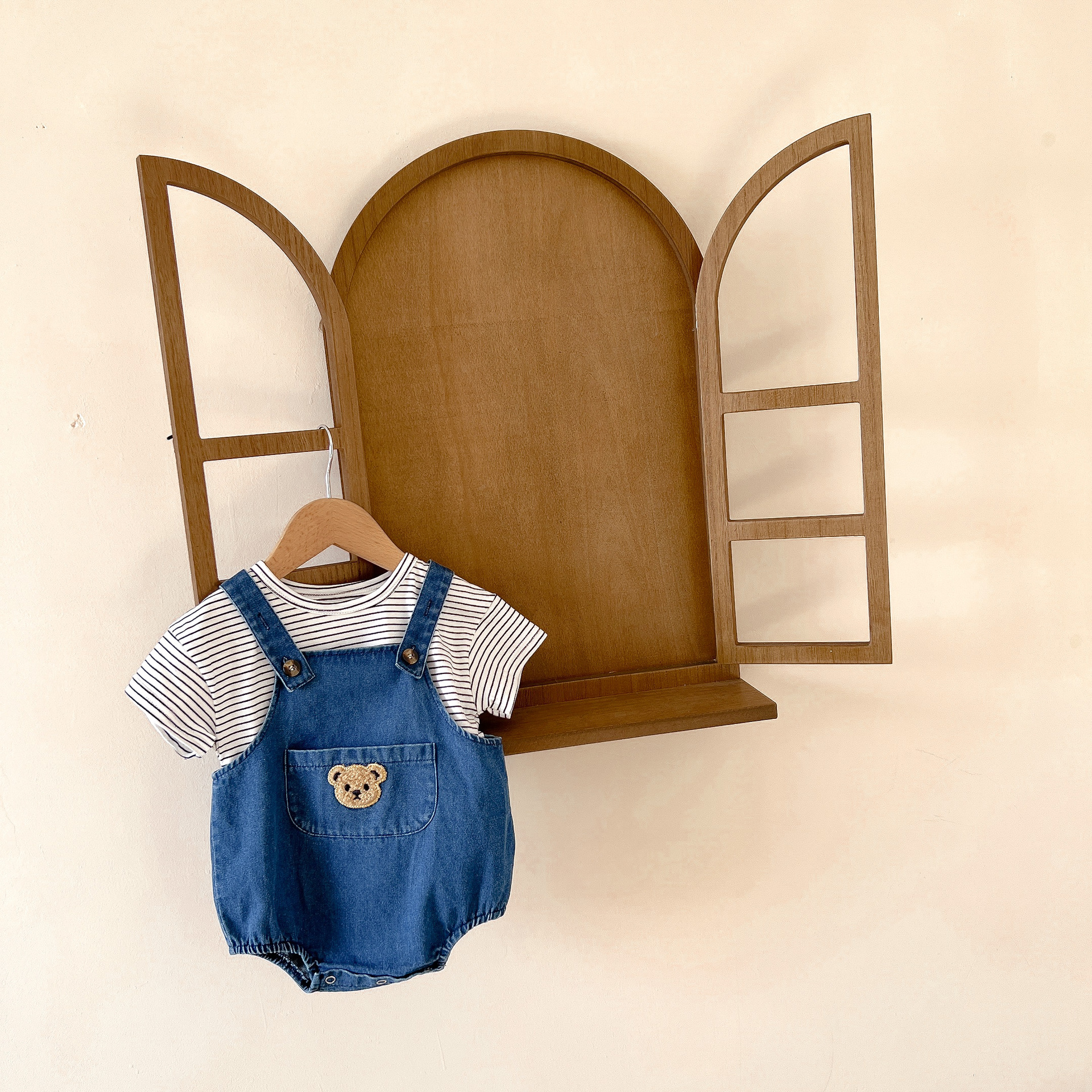 Korean Version Of Children's Bear Jeans Strap Shorts