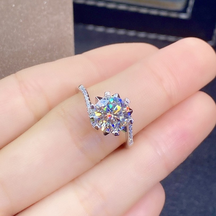 Women's 1ct Simulated Moissanite Ring Six Prong Classic Wedding Ring thumbnail 6