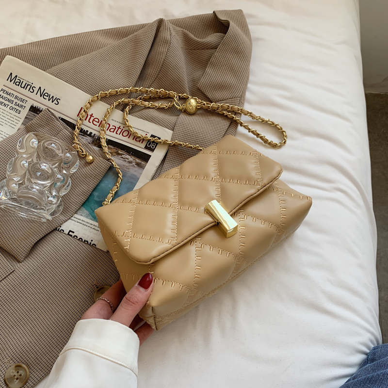 Fashion Female Bag High-end Western Style One-shoulder Messenger Bag