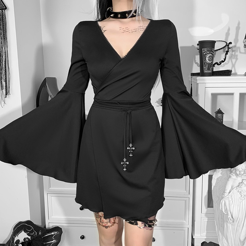 Trumpet Sleeve V-Neck Dress Tie High Waist Europe And America
