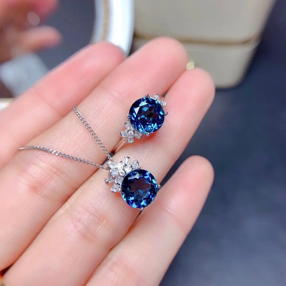Jewelry Sets for Women London Blue Stones Pendants Necklaces