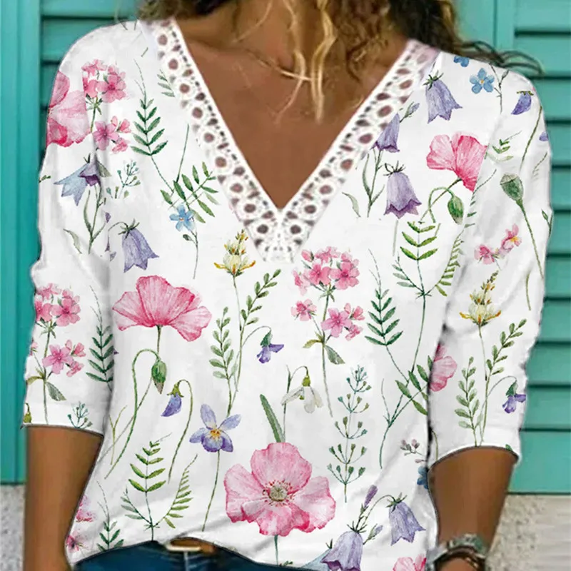 Women's Lace V-neck Casual Floral Loose T-shirt - Pink
