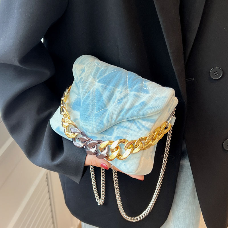 Niche Design Denim Retro Women's Chain One Shoulder Bag