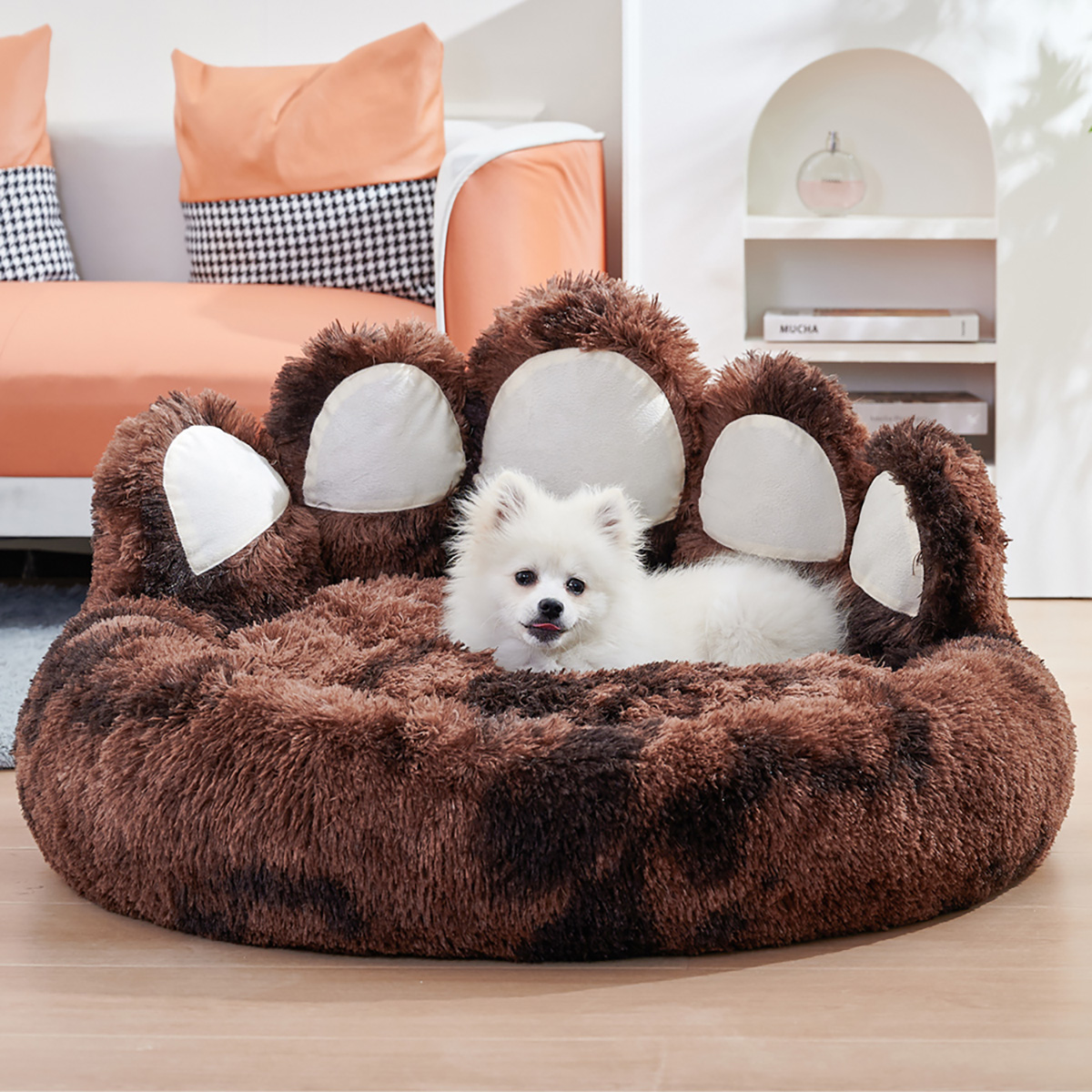 Cozy Bear Paw Dog Bed for Pets. Unique and Adorable Standing Bear Paw Design, Tailored for Small and Medium Dogs, Warm and Luxuriously Soft Comfort, Distinctive and Stylish Design, Versatile and Practical Pet Bed, Restoring Upright Shape After Unpacking.