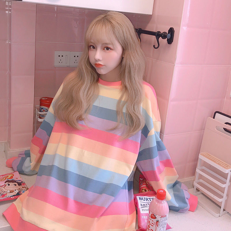 Title 6, Loose student rainbow striped top