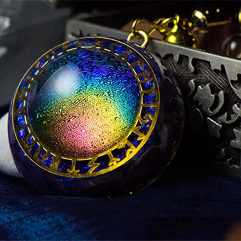 Men's And Women's Fashion Rainbow Crystal Pendant Necklace