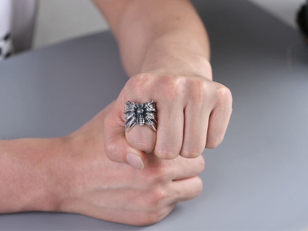 Spider Ring Vintage Insect Eight Claw