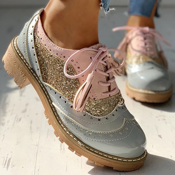 Comfortable Color-block Front Lace-up Retro Shoes