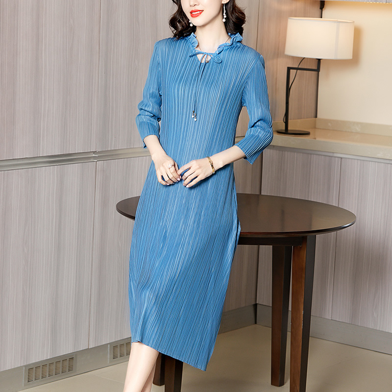 Pleated Loose Dress, picture 3 of 5