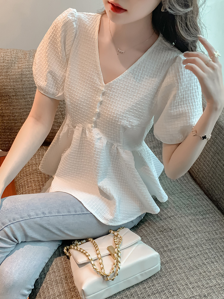 Title 2, French Chic Design Puff Sleeve Top