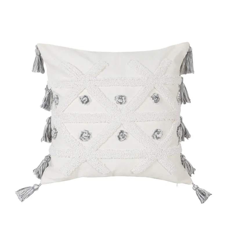Embroidered Tufted Embroidered Pillowcase - Pe20074E1