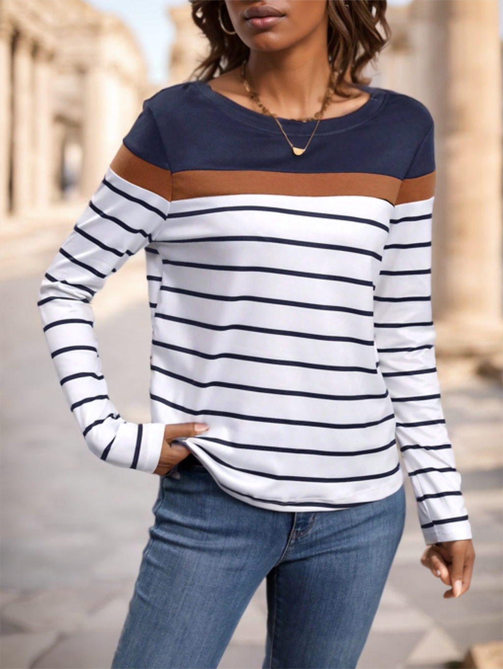 Women's Round Neck Striped Long Sleeve T-Shirt