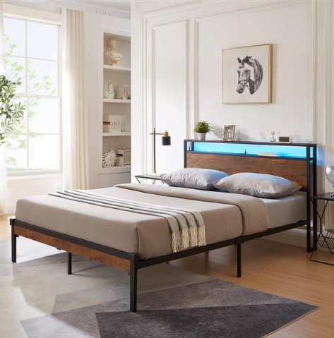 Extra Large Metal Platform Bed Frame, Equipped With Wooden Headboard And Footboard