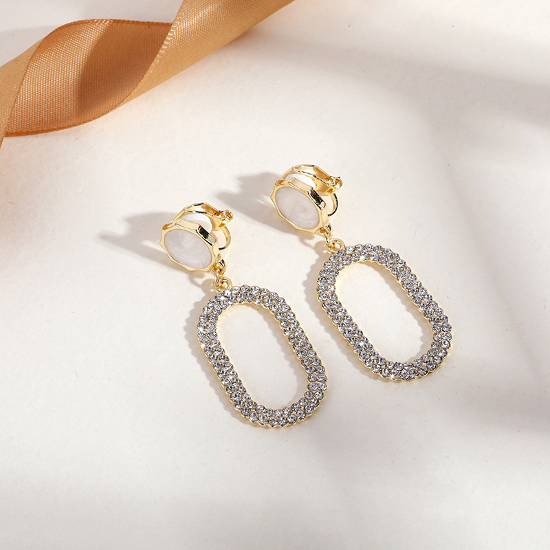 Niche Literary Retro Triangle Tassel Earrings