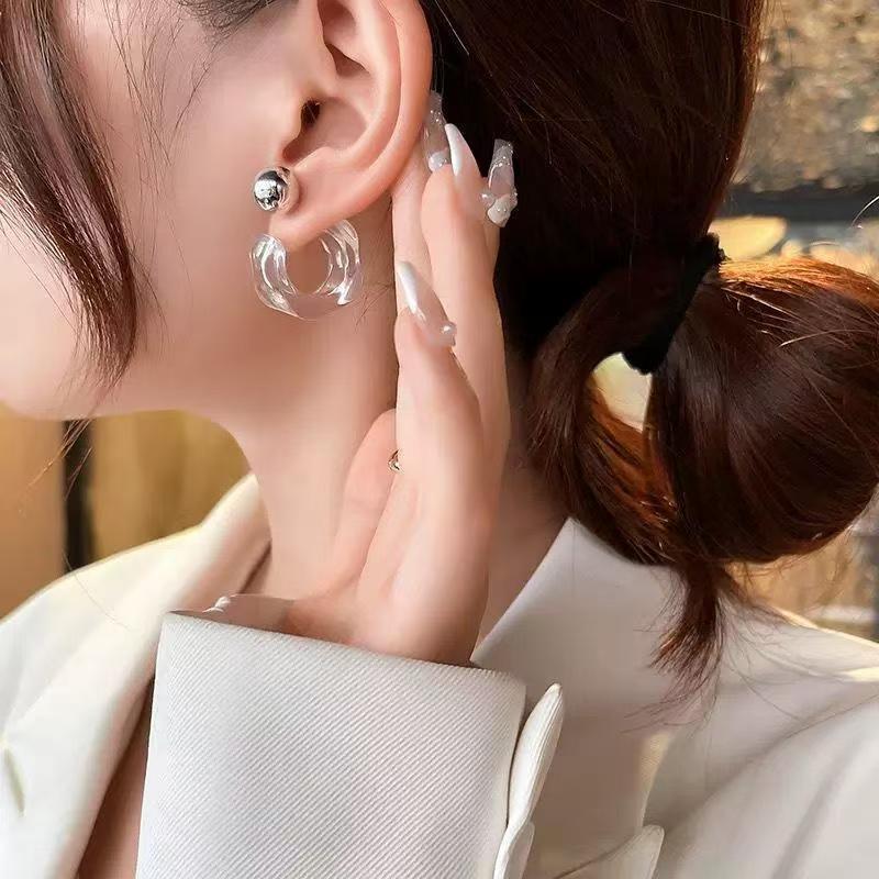 1 Pair Korean Trendy Acrylic C-Shaped Hoop Earrings, Youthful, Stylish & Exquisite Personalized Design Earrings For Women