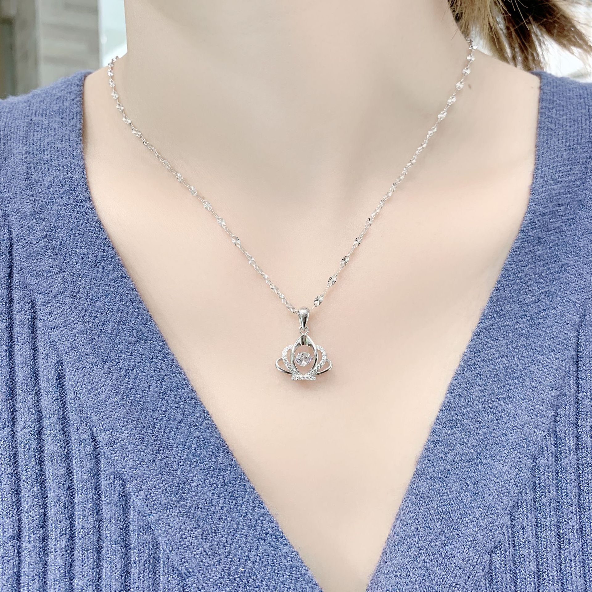 Smart Pendant Necklace Beating Heart Net Red Temperament Clavicle Chain