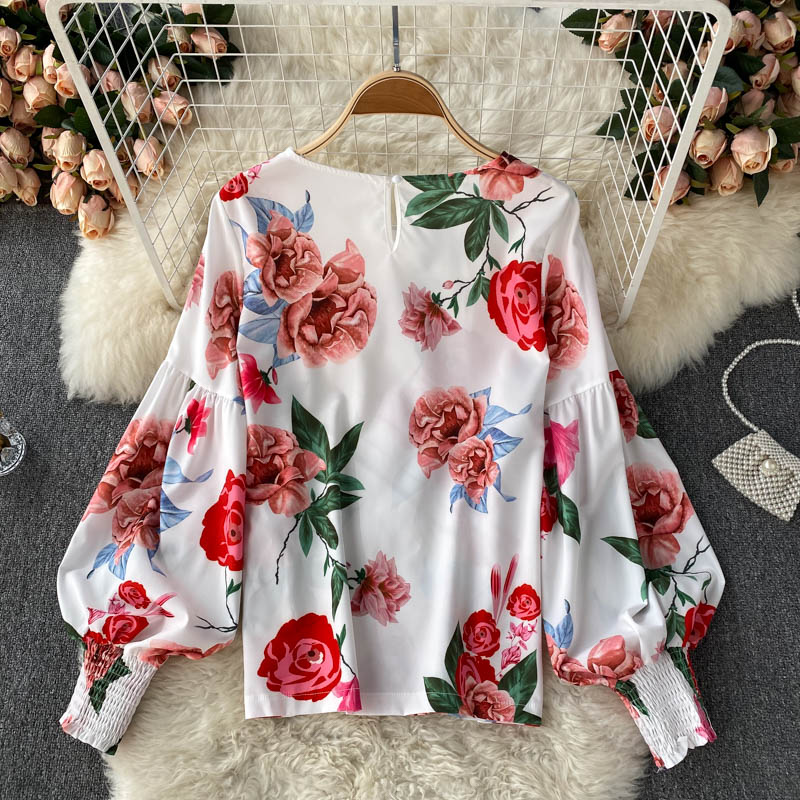 Title 5, Printed Retro Hong Kong Style Blouse