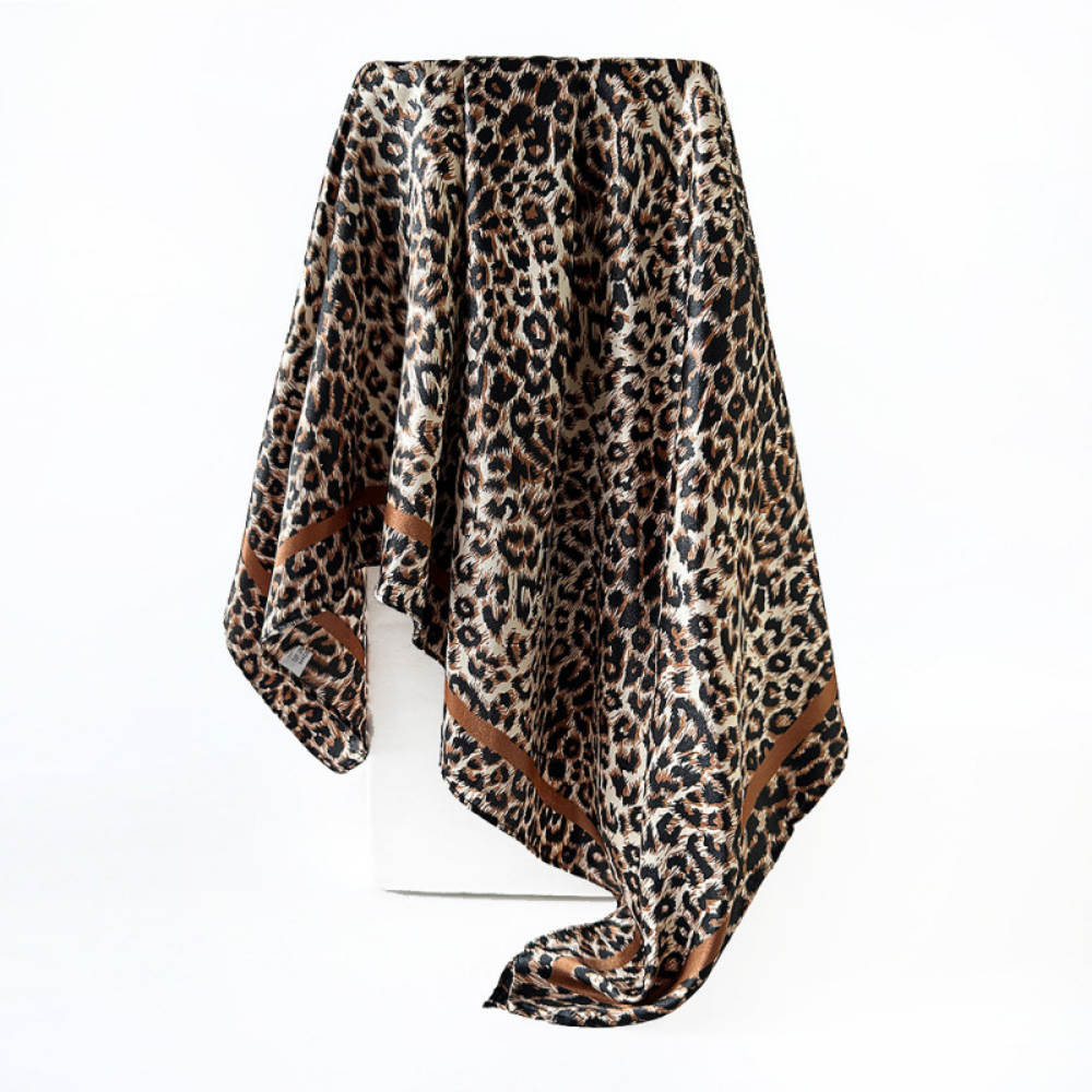 Women's Classic Leopard Print Silk Scarf - Stylish And Fashionable, Suitable For Outdoor Outfits And Versatile As A Shawl.