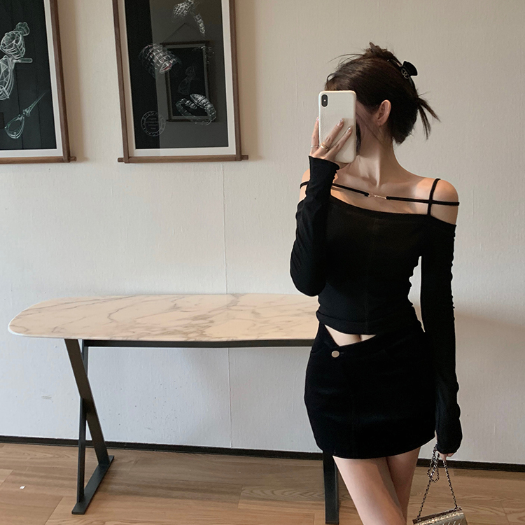 One-shoulder Metal Label Long-sleeved T-shirt Women's French Style