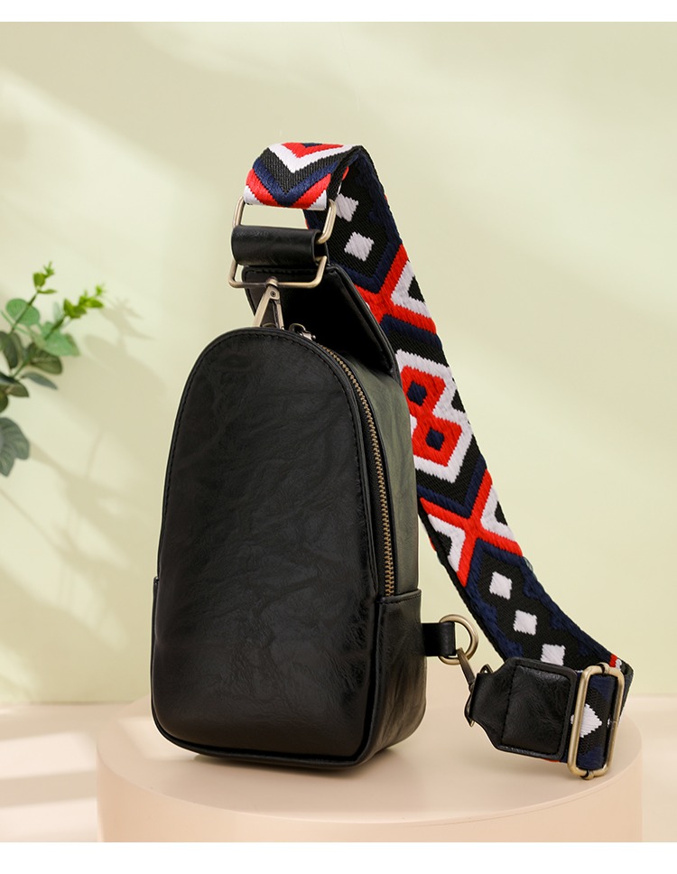 Women Chest Bag Sling Bag, Guitar Strap Small Crossbody Pu Leather Satchel Daypack