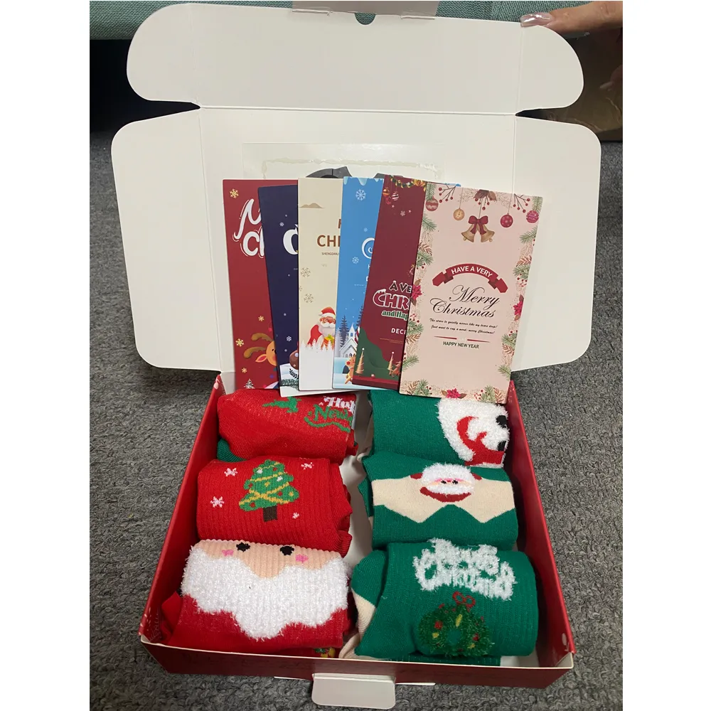 6 Pairs Christmas Stockings Gift Set - Soft Plush Xmas Stockings With 6 Greeting Cards & Festive Gift Box - Green