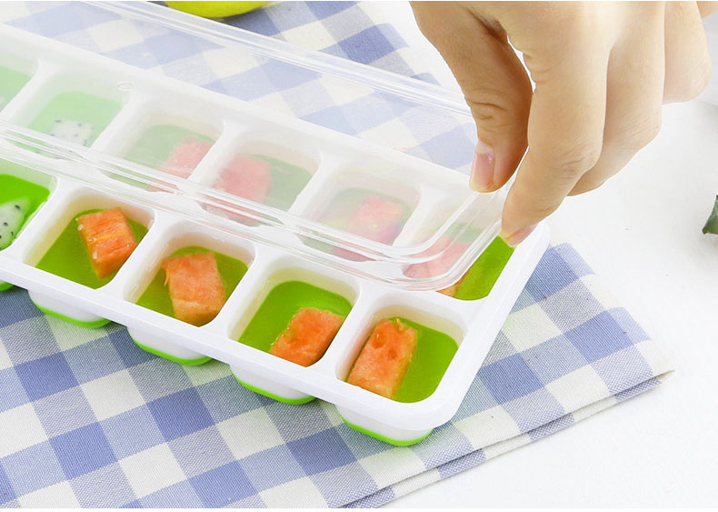 Title 4, Simple And Creative Household Silicone Ice Tray...