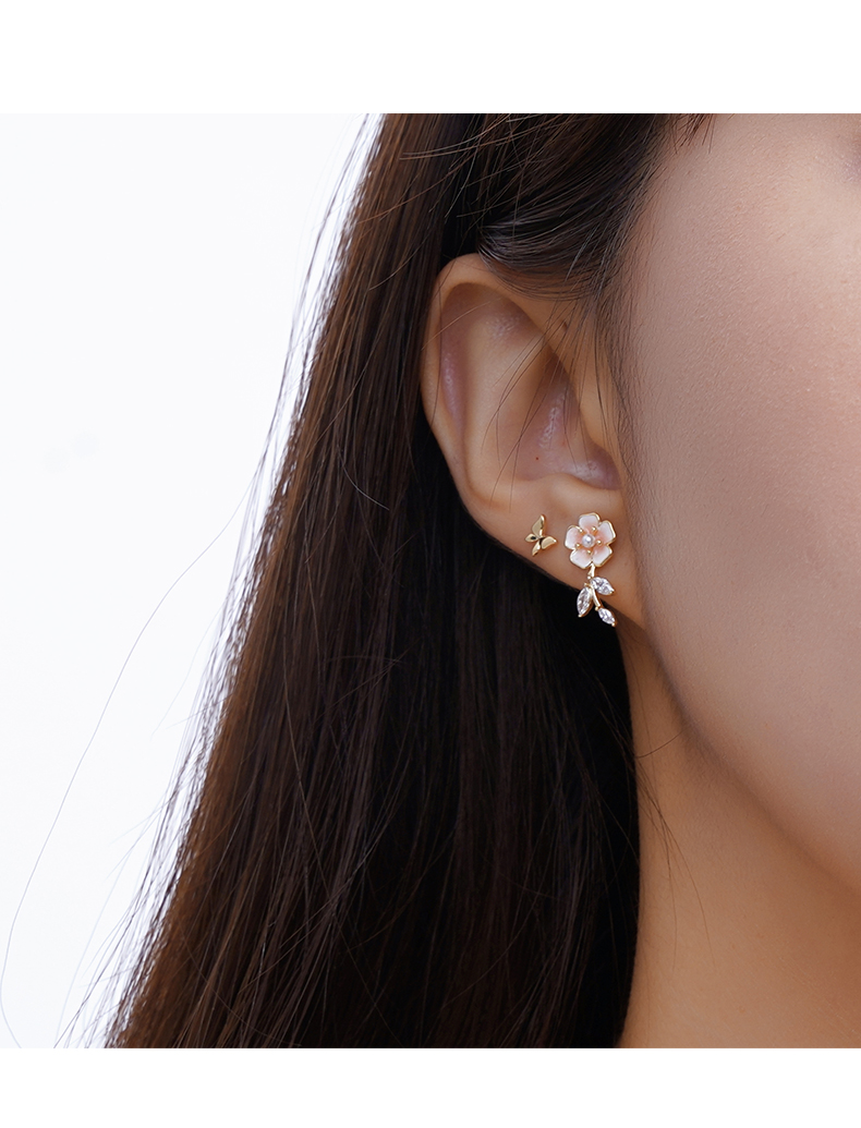 Title 4, Trendy And Unique Flower Earrings For Women