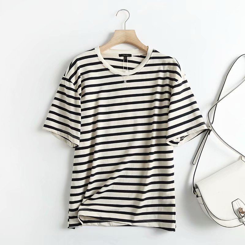 Loose And Simple Navy Style Striped Round Neck Short-sleeved T-shirt