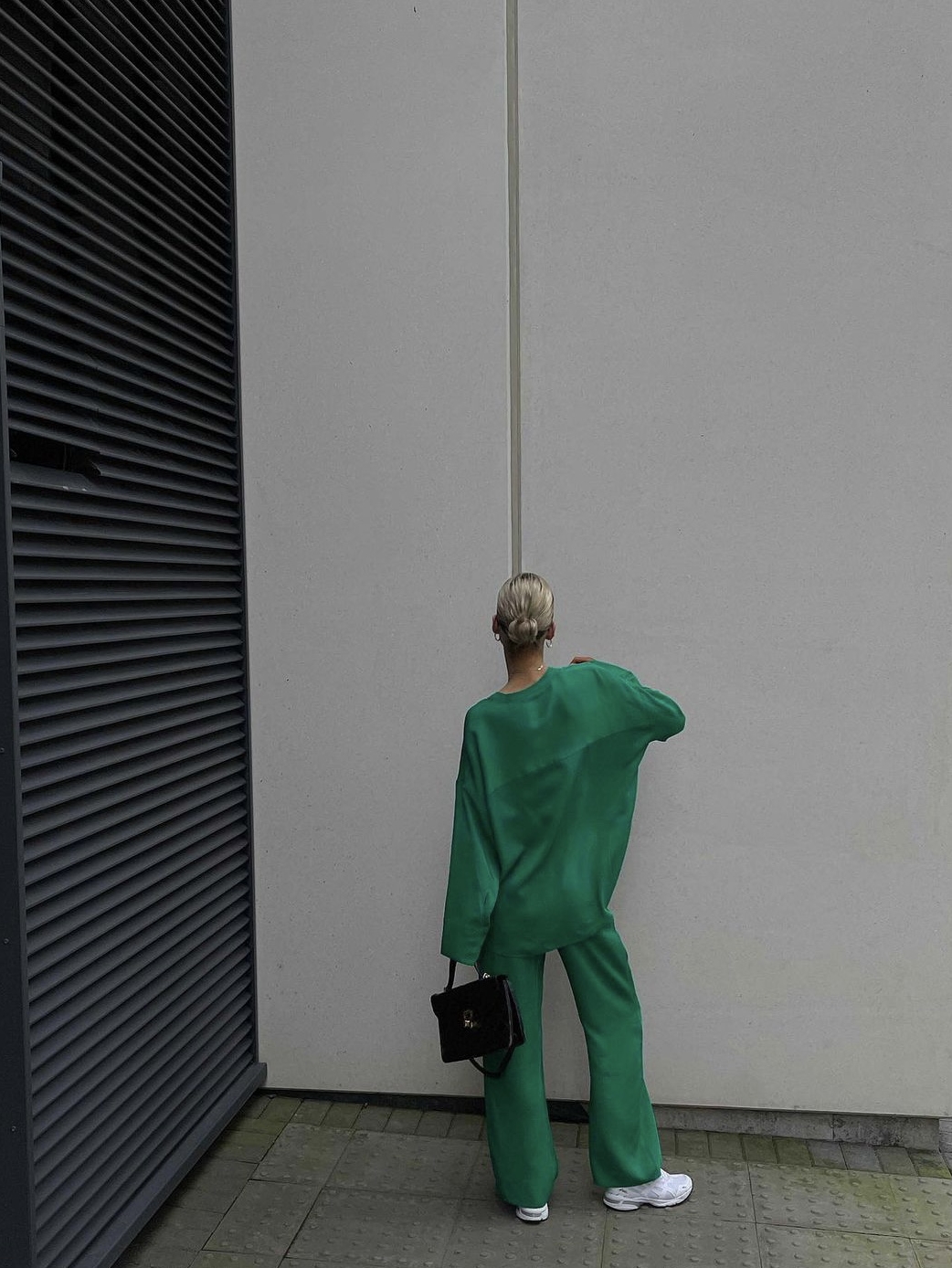 Women's Loose And Lazy Draping Texture Shirt And Pants Minimalist Suit