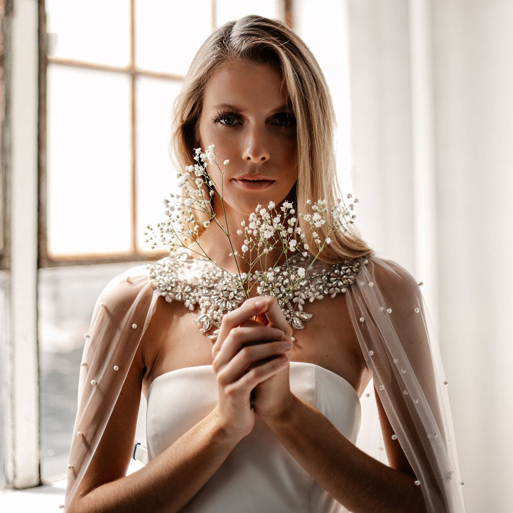 Bridal Cloak White In Thin Section Mesh Stage