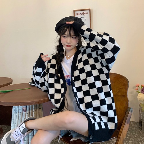 Spring And Autumn New Design Sense Loose Contrast Color Cardigan