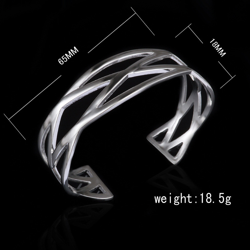 Title 4, Trend Jewelry Silver Plated Cross Bracelet