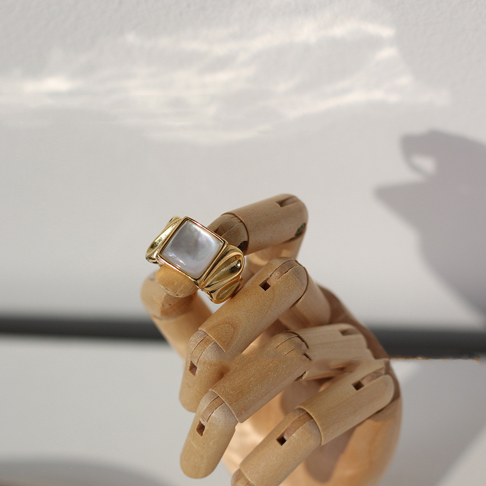 Shell Vintage Metal Fashion Ring