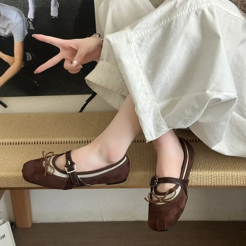 Women Vintage Mixed Texture Two-Tone Suede Cap Toe Mary Jane Flats, Split Toe Mini Fabric Front Bow Cracked Metallic Leather Single Bead Buckle Slip On Sweet Gi