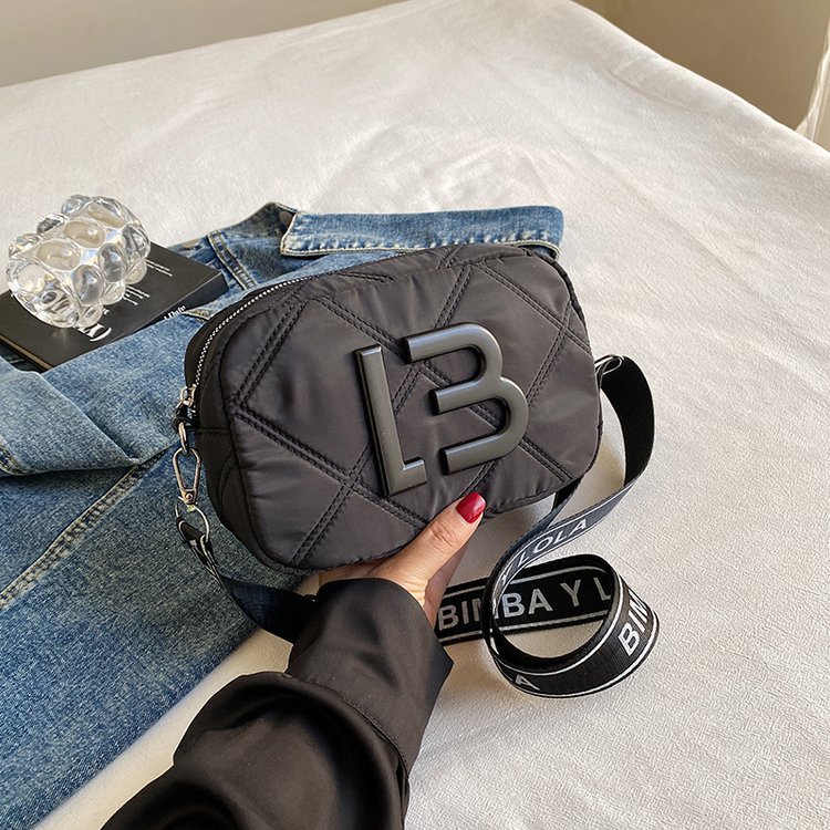 Сплошной цвет, маленькие квадратные сумки, женская модная сумка для подмышек, ромбическая сумка-мессенджер на плечо с шитьем