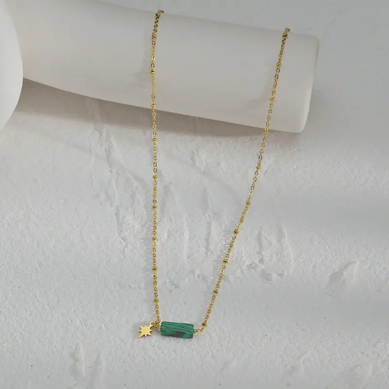 Retro Style 14K Gold Square Green Pillar Necklace Female