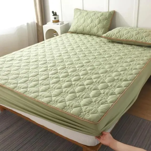 Non-slip mattress protector - Green