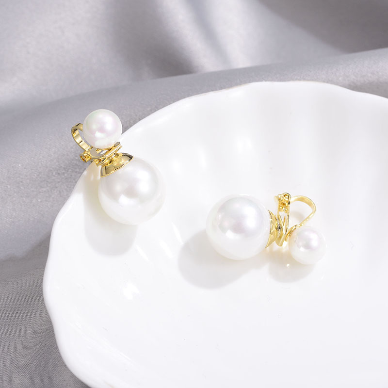 Asymmetric Fashion Simple Metal Earrings