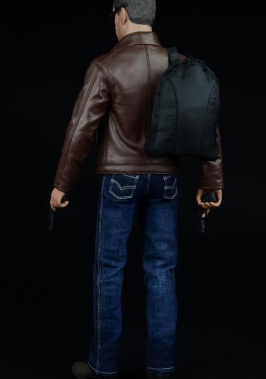 Title 4, Agent Leather Suit Without Head Sculpted Body