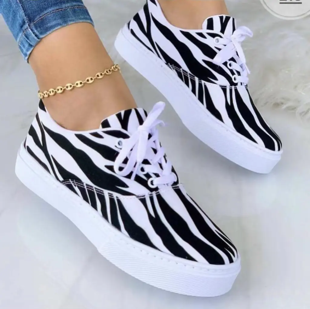 Lace-up Flats Shoes Print Canvas Fashion Walking Sneakers Women - Black
