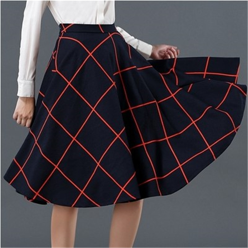 Title 5, Fashion slim A-line plaid retro skirt, all-matc...