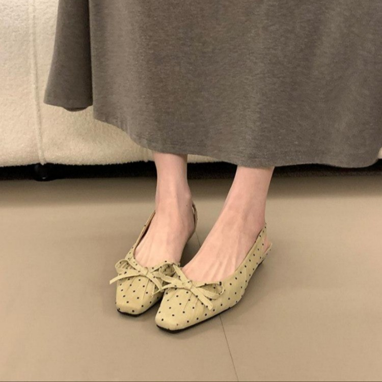 Closed Toe Mid Heel Sandals, picture 3 of 5